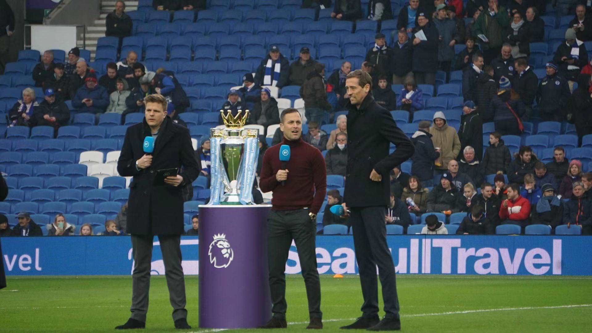 和快速的反 和快速的反